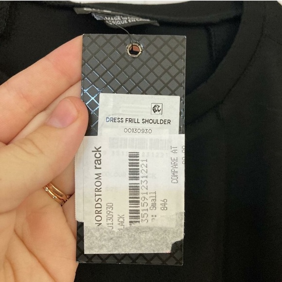 City Chic Nordstrom NEW Women's Size Small Black Frill Shoulder Dress NWT - Picture 4 of 9